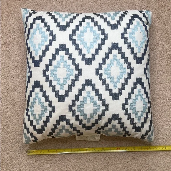 NWT Essential Home Blue and Black 18” Geometric Accent Pillows (Set of 2) - Picture 5 of 6
